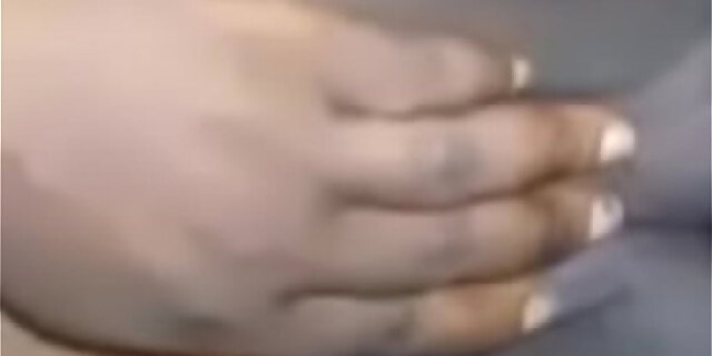 fingering,pussy,shaved,shaved pussy,webcam